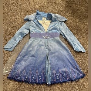 Size 4 Disney’s Frozen Elsa Costume